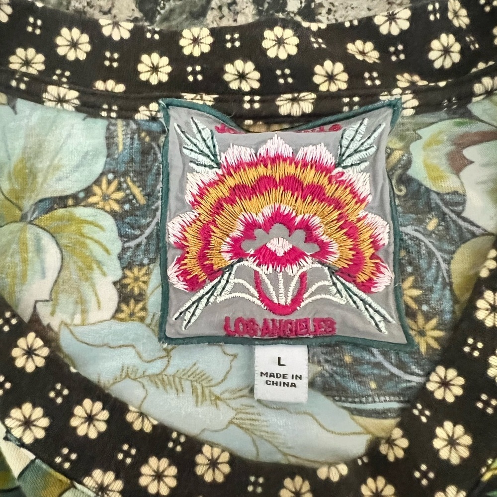 Johnny Was Fagan Favorite Long Sleeve Soft. - Picture 3 of 4